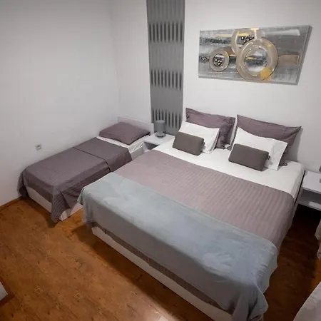 Plavica Apartman *