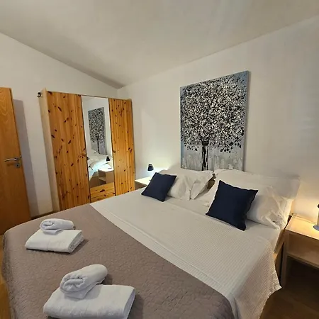 Plavica Apartman *