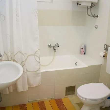 Apartament Plavica *