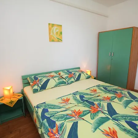 Appartamento Plavica Zečevo